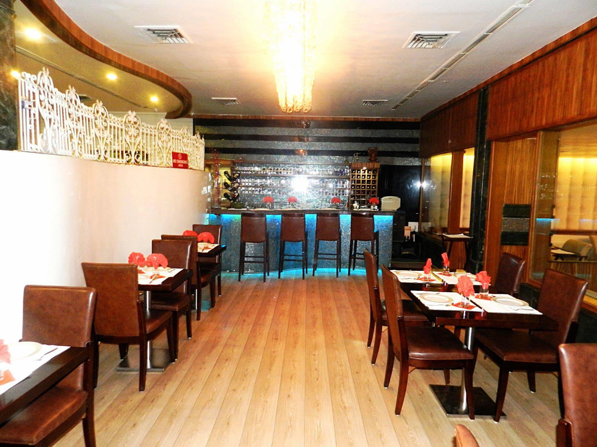 Amarpreet, Chhatrapati Sambhajinagar - Am Hotel Kollection Aurangabad  Luaran gambar